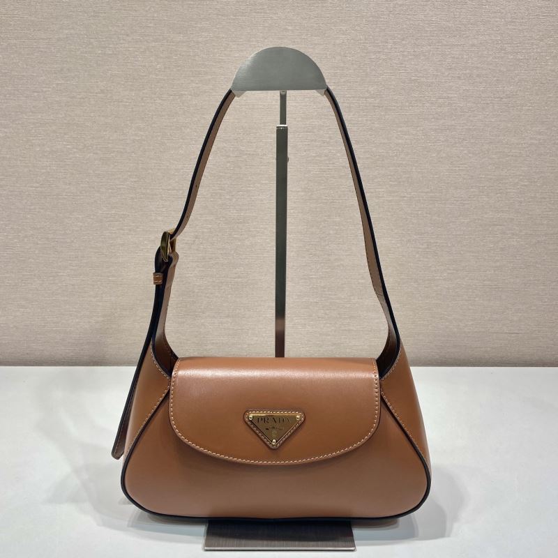 Pra*a hobo bags